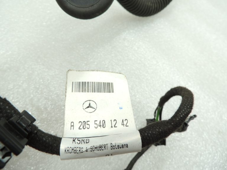 Mercedes Benz W205 Durvju instalācija aizmugurējā kreisā vai labā pusē A2055401242