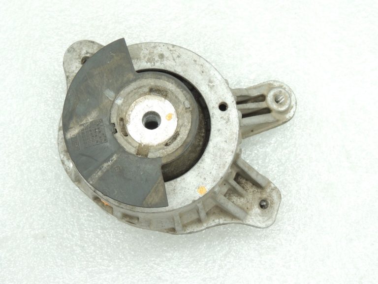 Oriģinālā aprīkojuma Mercedes Benz W205 M651 motora stiprinājums kreisais motora amortizators A2052406617