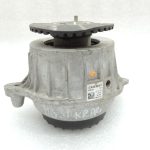 Oriģinālā aprīkojuma Mercedes Benz W205 M651 motora stiprinājums kreisais motora amortizators A2052406617