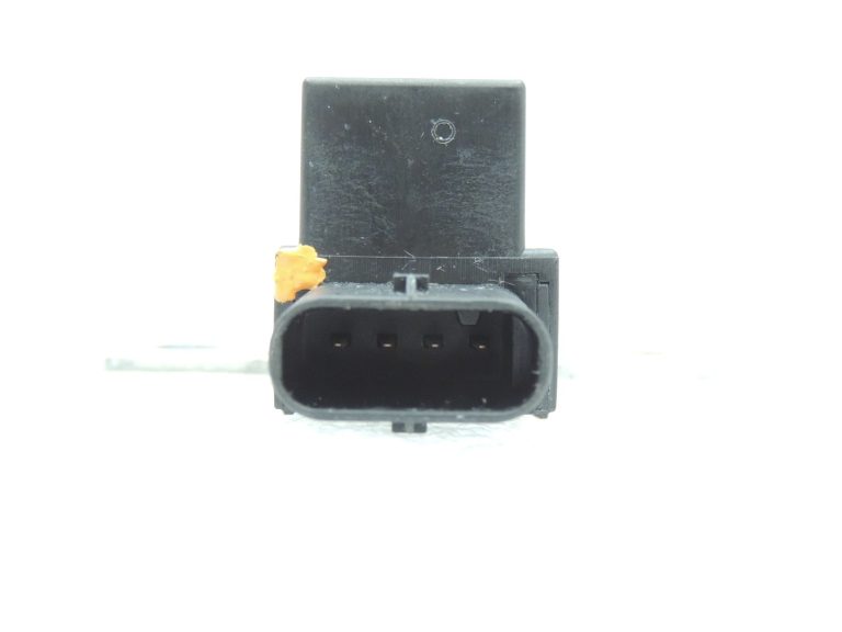 Oriģinālais Mercedes Benz W205 drošinātāju kārbas releja vadības bloka modulis A0035421819