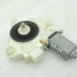 OE Mercedes Benz W205 Sedans Logu regulatora motors priekšējais labais A2139069501