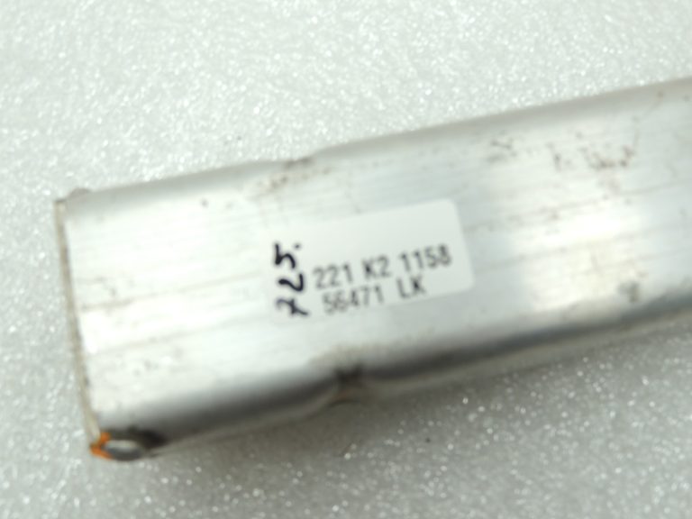 Oriģinālā aprīkojuma Mercedes Benz W205 priekšējais labais radiatora balsts A2055014220