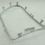 Oriģinālā Mercedes Benz W205 centrālās konsoles nodalījuma hromēta apdare A2056830900