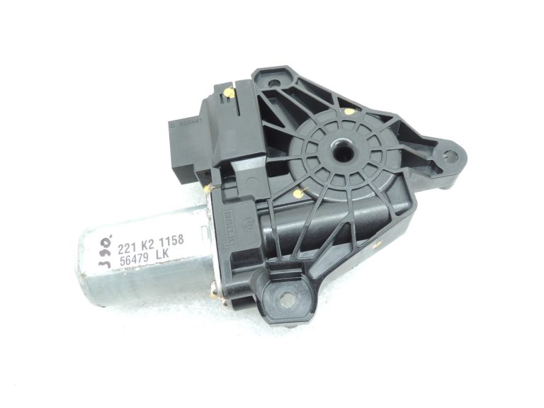 Oriģinālais Mercedes Benz W205 logu regulatora motors labajā aizmugurē A2059060401