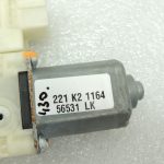 Oriģinālais Mercedes Benz W205 Sedans Logu regulatora motors priekšējais kreisais A2059060013