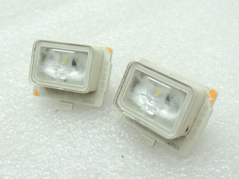 Mercedes Benz LED numura zīmes apgaismojuma komplekts A0999067000