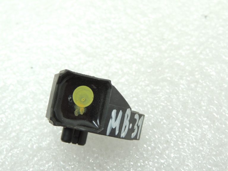 Oriģinālais Mercedes Benz trieciena sensors Trieciena sensors Airbag sensors A2139051300