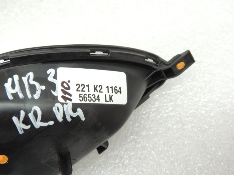 Oriģinālais Mercedes Benz W205 priekšējais kreisais iekšējo durvju rokturis A2057603100