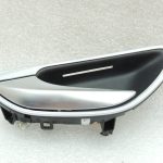 Oriģinālais Mercedes Benz W205 priekšējais kreisais iekšējo durvju rokturis A2057603100