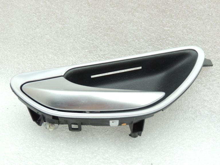 Oriģinālais Mercedes Benz W205 priekšējais kreisais iekšējo durvju rokturis A2057603100