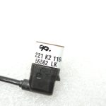 Oriģinālā Mercedes W205 C63 AMG M117 aizmugurējās ass amortizatora elektroinstalācijas siksna kreisajā pusē