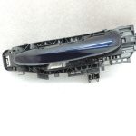 Oriģinālais Mercedes W205 aizmugurējais kreisais ārējo durvju rokturis 890U Canvasite Blue A0997601700
