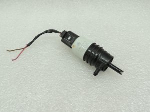 Oriģinālais Mercedes Benz W205 W213 C238 priekšējā stikla mazgāšanas sūknis A0998660121