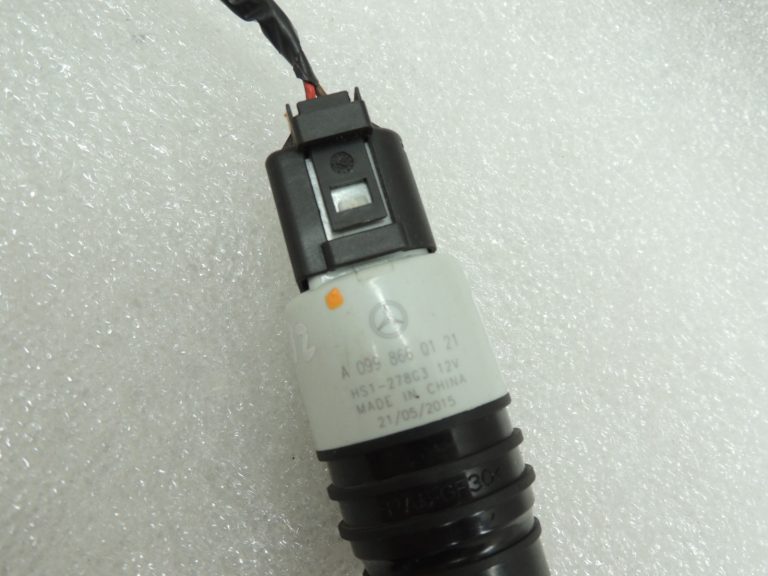Oriģinālais Mercedes Benz W205 W213 C238 priekšējā stikla mazgāšanas sūknis A0998660121