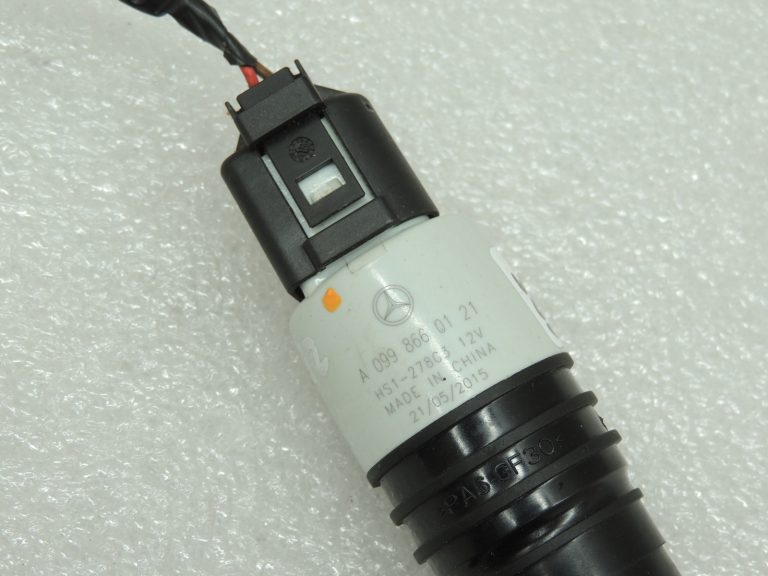 Oriģinālais Mercedes Benz W205 W213 C238 priekšējā stikla mazgāšanas sūknis A0998660121