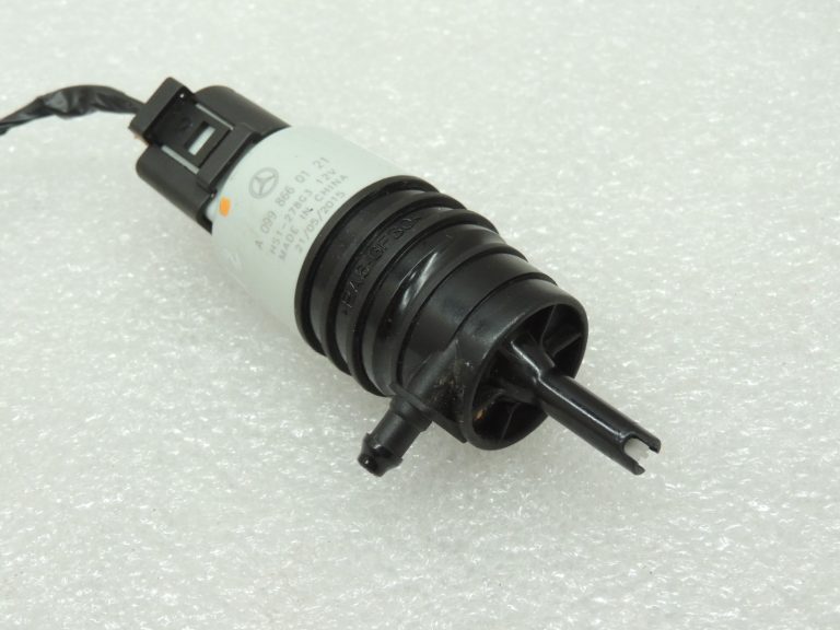 Oriģinālais Mercedes Benz W205 W213 C238 priekšējā stikla mazgāšanas sūknis A0998660121