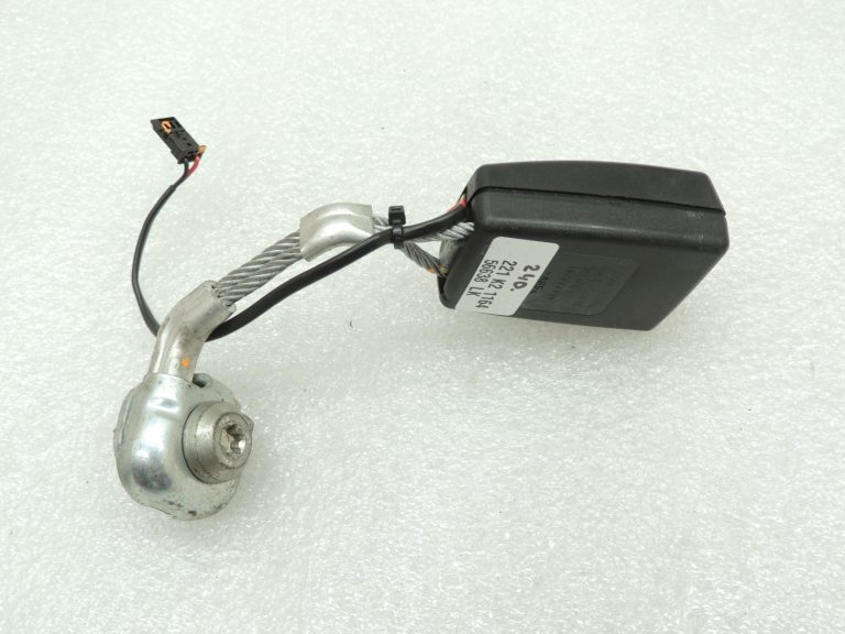 Oriģinālā BMW 5. sērijas F10 F11 aizmugurējās kreisās drošības jostas sprādzes 72117243273