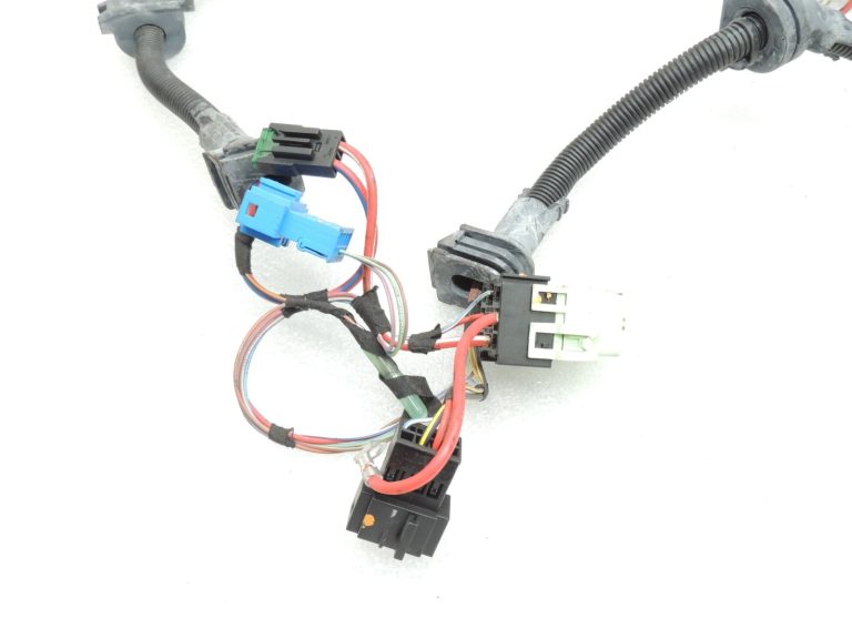 BMW 5. sērijas F10 F11 N47N dzinējs – manuālā pārnesumkārba pārnesumkārbas vadu instalācija 12518513823