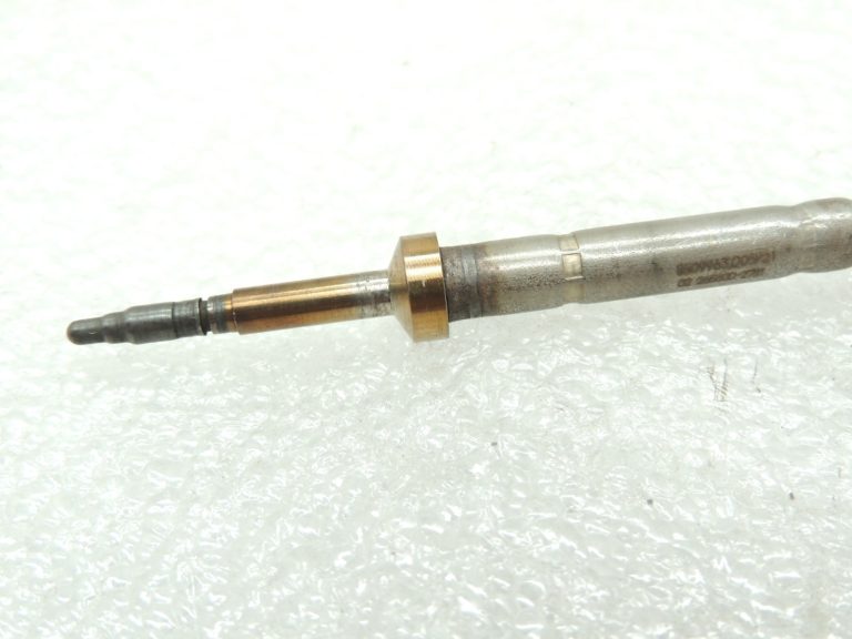 Oriģinālais BMW F10 F11 F11 F25 F07 N47N Izplūdes gāzu temperatūras sensors L=295 EGT 13628509963