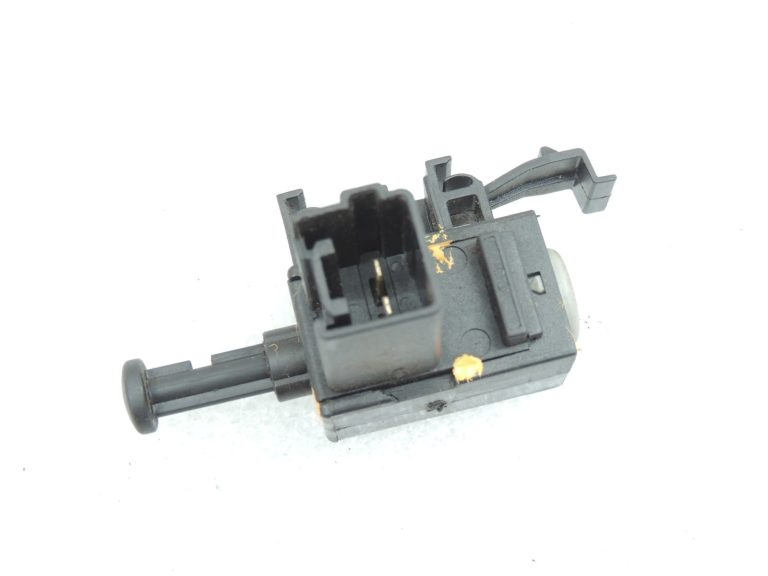 Mazda 6 III GJ GL CX5 Sajūga pedāļa sensors Sajūga sensors KD45664D0