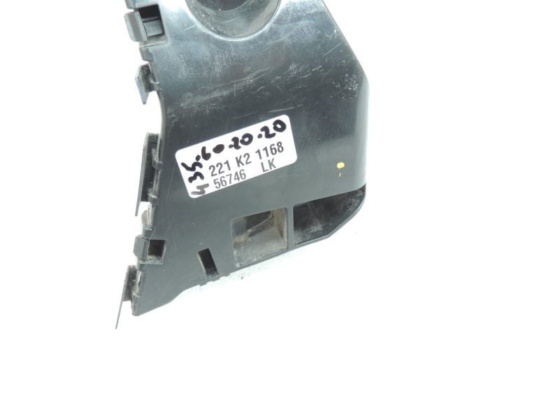 Mazda 6 III GJ GL aizmugurējā bampera kronšteins kreisais + labais GJR9502J1 GJR9502H1