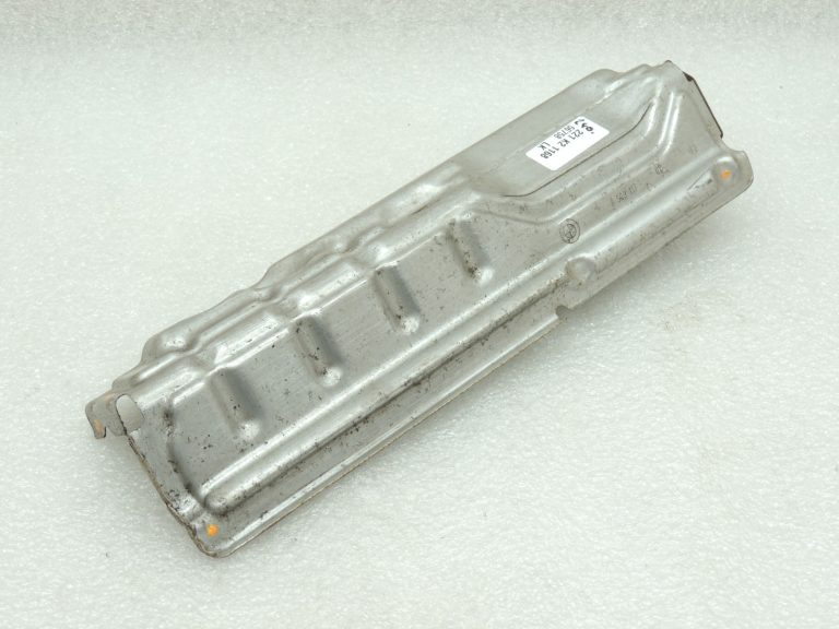 Oriģinālā BMW 5. sērijas F10 F11 F25 N47N izplūdes kolektora siltuma vairogs 11628509117