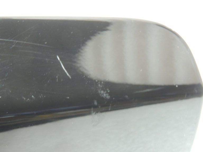 Oriģinālais BMW F10 F10LCI degvielas uzpildes vāka vāks BLACK II (668) 41007204341