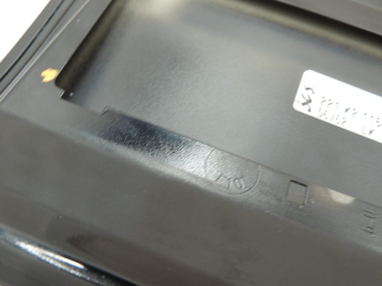 Oriģinālais BMW F10 F10LCI degvielas uzpildes vāka vāks BLACK II (668) 41007204341
