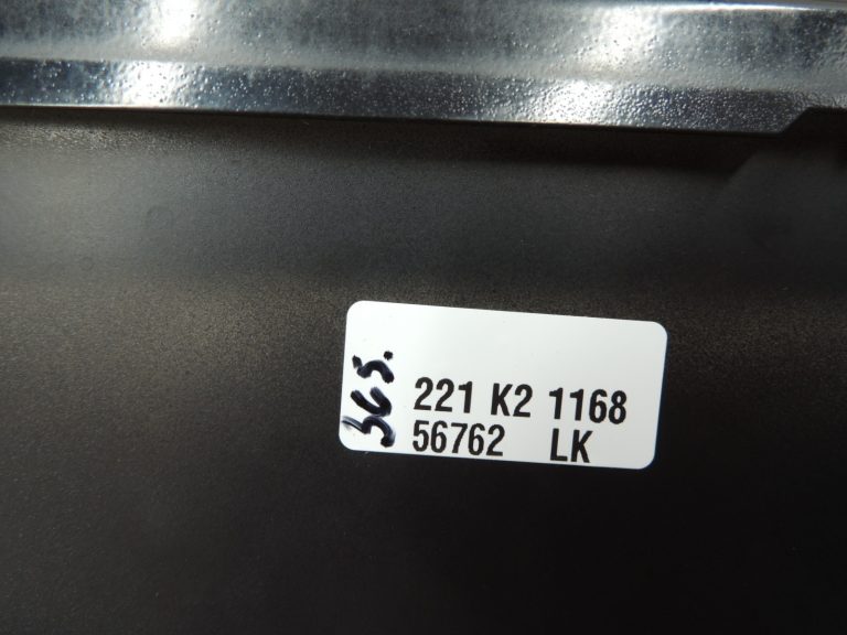 Oriģinālais BMW F10 F10LCI degvielas uzpildes vāka vāks BLACK II (668) 41007204341