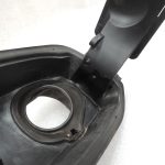 Oriģinālā BMW F10 F10LCI degvielas uzpildes vāka eņģe 51177204365