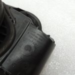 Oriģinālā BMW F10 F10LCI degvielas uzpildes vāka eņģe 51177204365