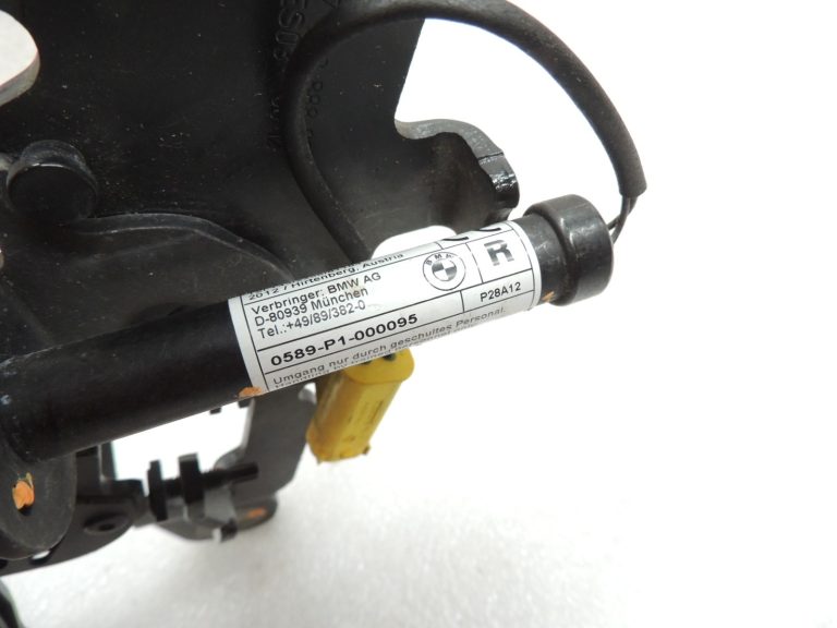 Oriģinālā BMW 5. sērijas F10 F11 F11 F06 F12 Priekšējā labā motora pārsega eņģe 7270884