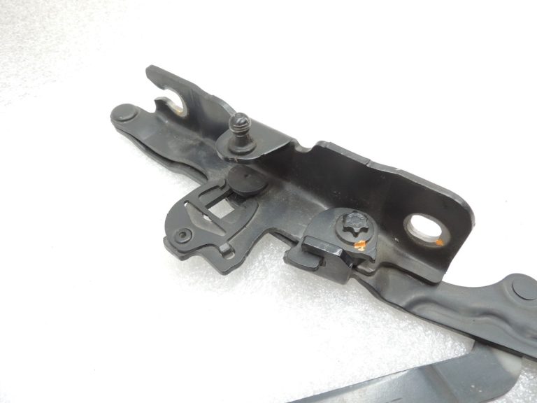 Oriģinālā BMW 5. sērijas F10 F11 F11 F06 F12 Priekšējā labā motora pārsega eņģe 7270884