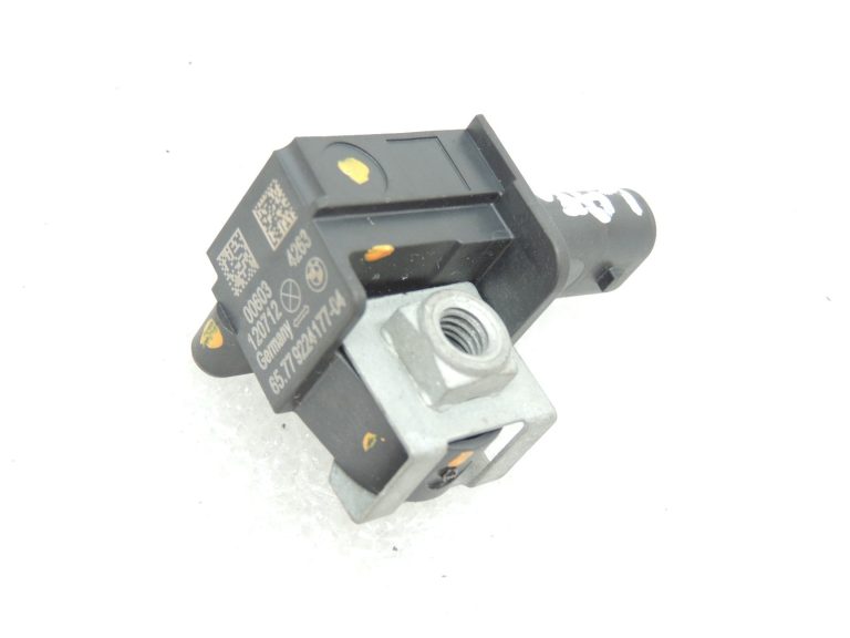 OEM BMW F06 F07 F11 F11 F10 F10 F15 F25 Gaisa spilvena avārijas sensors Avārijas sensors Gaisa spilvena sensors