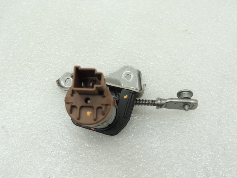 Oriģinālais Mercedes W205 X253 W213 W463 sēdekļa regulēšanas servomotors kreisais A0009102209