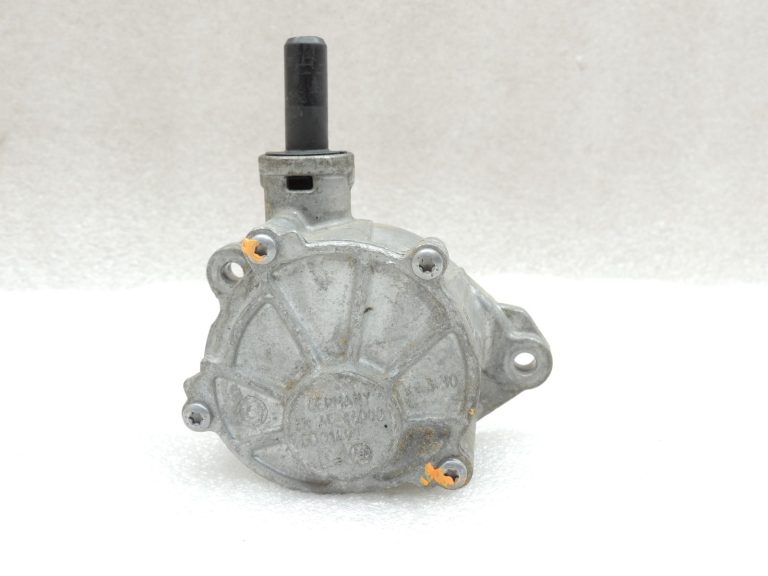 Oriģinālais Mercedes Benz OM651 vakuumsūknis Vakuumsūknis A6512300665 A6512300465
