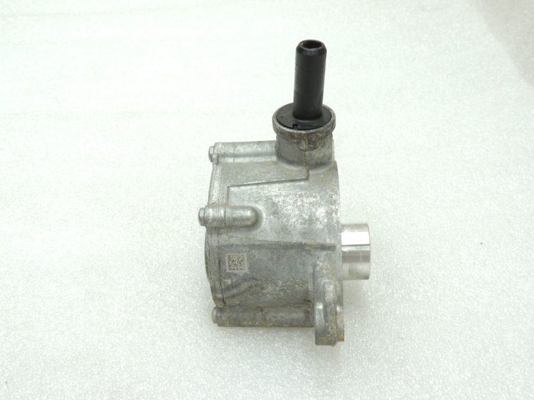 Oriģinālais Mercedes Benz OM651 vakuumsūknis Vakuumsūknis A6512300665 A6512300465