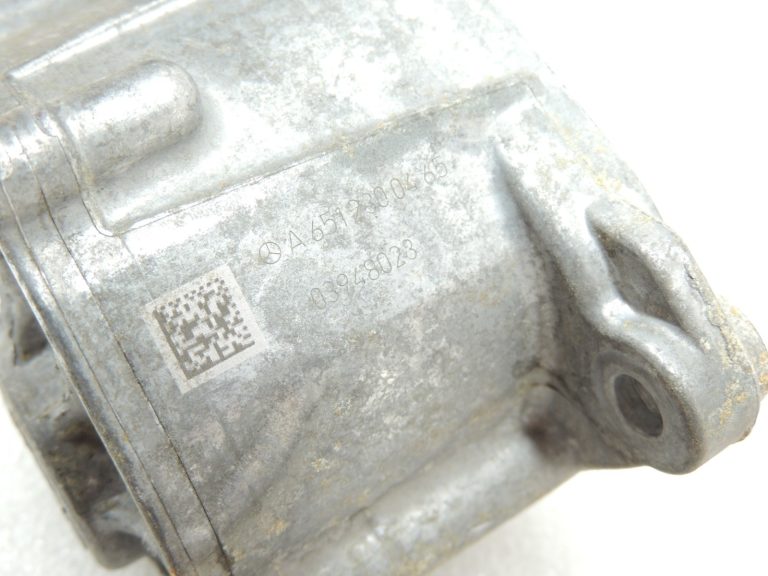 Oriģinālais Mercedes Benz OM651 vakuumsūknis Vakuumsūknis A6512300665 A6512300465