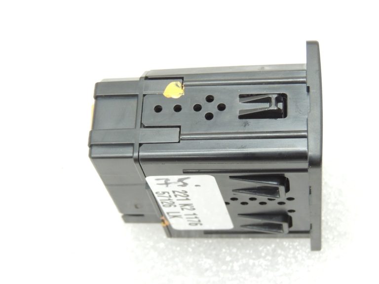Ford Ranger P375 TKE SD karšu lasītājs USB ligzda C1BT14F014AE