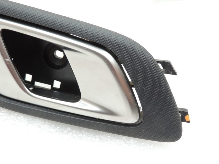 Ford Ranger P375 TKE Iekšējo durvju rokturis aizmugurējais labajā pusē AB39-2626680-ABW