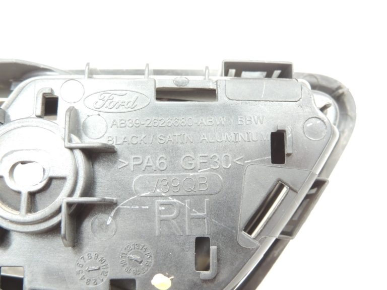 Ford Ranger P375 TKE Iekšējo durvju rokturis aizmugurējais labajā pusē AB39-2626680-ABW