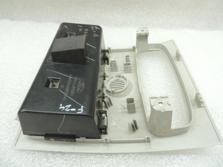 Ford Ranger P375 TKE Brilles nodalījums uz jumta AB39-R045B54