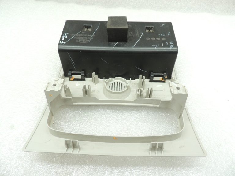 Ford Ranger P375 TKE Brilles nodalījums uz jumta AB39-R045B54