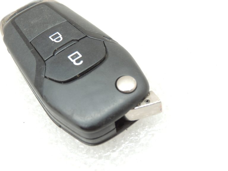 Ford Ranger P375 TKE tālvadības radio atslēga EB3T-15K601-BB
