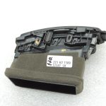 Ford Ranger P375 TKE Ventilācijas režģis centrālais kreisais EB3B-41044K73-ABW