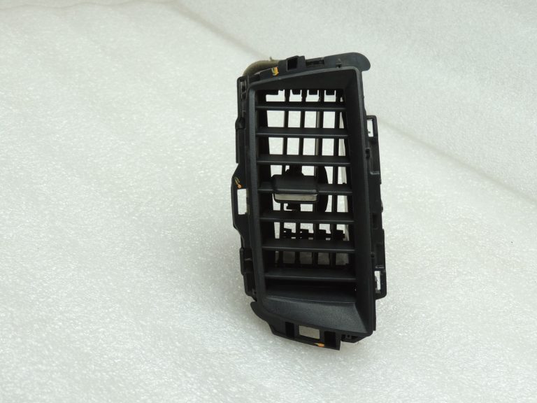 Ford Ranger P375 TKE Ventilācijas režģis centrālais kreisais EB3B-41044K73-ABW