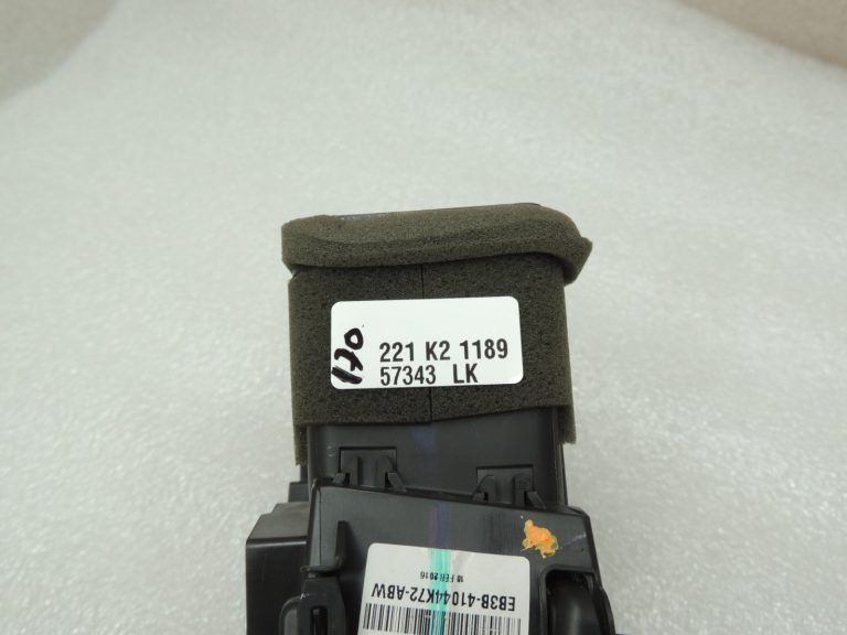 Ford Ranger P375 TKE Ventilācijas režģis Centrs pa labi EB3B-41044K72-ABW