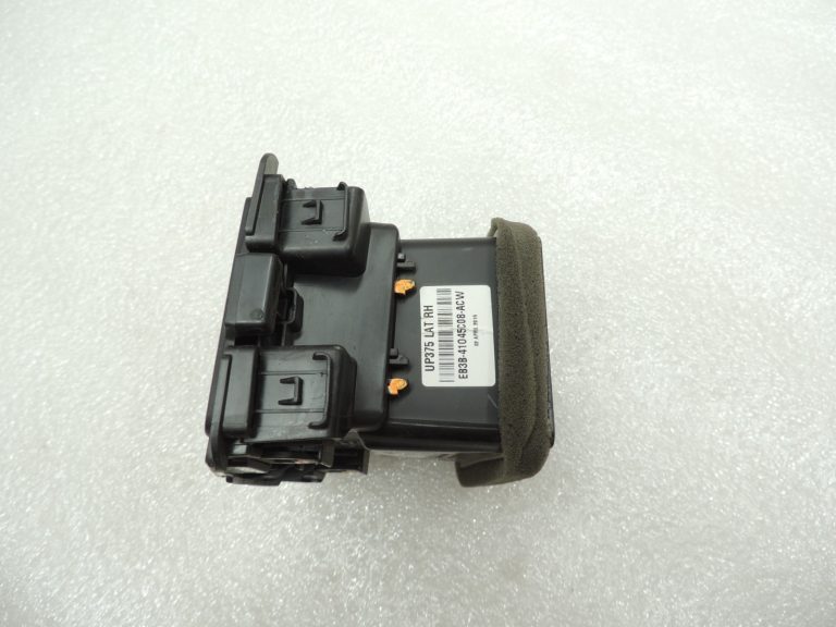 Ford Ranger P375 TKE Ventilācijas režģis Labais EB3B-41045C08-ACW