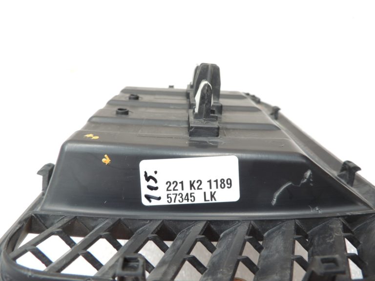 Ford Ranger P375 TKE instrumentu paneļa vāks EB3B-21044A92-ABW