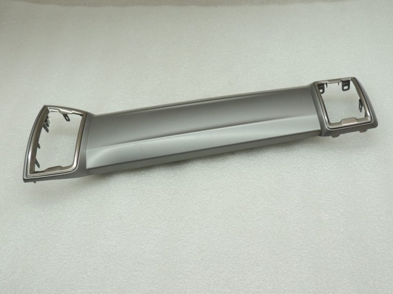 Ford Ranger P375 TKE instrumentu paneļa pārsegs Labais EB3B-41044K45-E